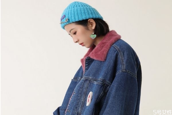 牛仔外套发黄能洗掉吗,牛仔外套洗了发黄了怎么办