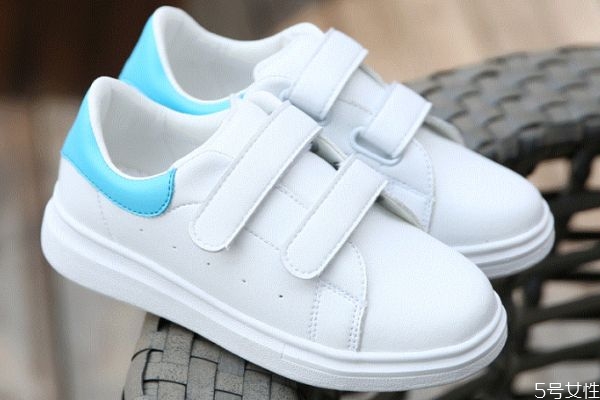 去除鞋内异味的方法,鞋里的异味怎么彻底消除 去除鞋内异味的方法,鞋里的异味怎么彻底消除