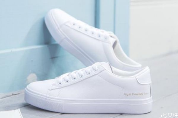 白鞋干了有黄渍怎么办白醋,白鞋干了有黄渍怎么办 白鞋干了有黄渍怎么办白醋,白鞋干了有黄渍怎么办