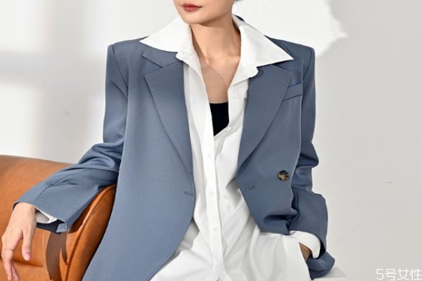 白衬衫领子怎么防脏,白衬衫领子怎么洗干净