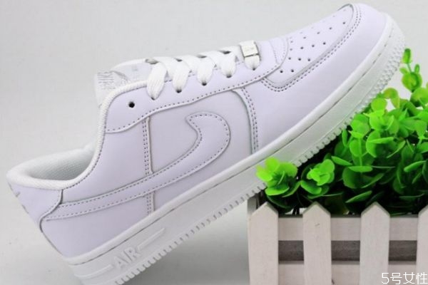 aj女码40和男码40差多少,女码40和男码40差多少