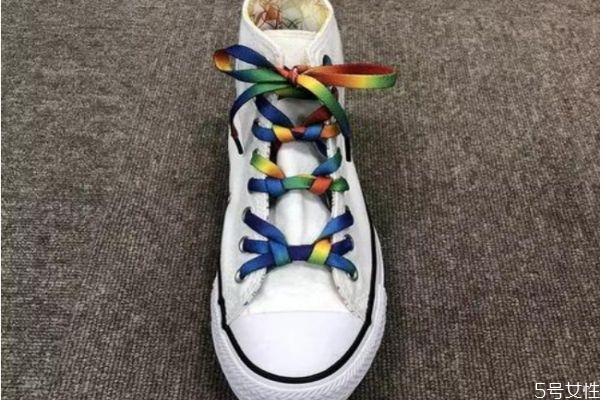 8种漂亮的系鞋带方法,系鞋带的漂亮方法