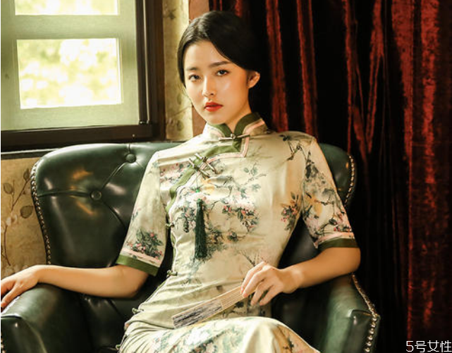 冬款旗袍配什么鞋子好,冬天穿旗袍穿什么鞋子好看 冬款旗袍配什么鞋子好,冬天穿旗袍穿什么鞋子好看