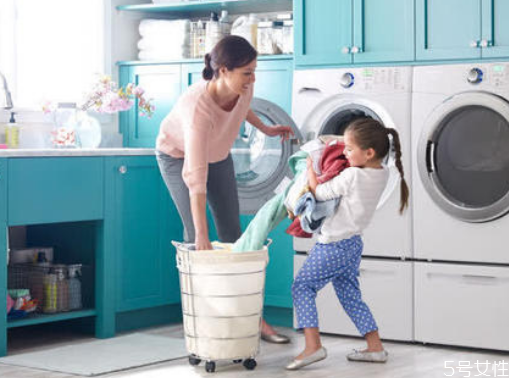 怎么拯救晒臭的衣服,怎么拯救晾臭的衣服 怎么拯救晒臭的衣服,怎么拯救晾臭的衣服