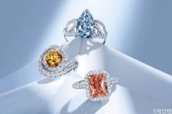 彩钻和白钻哪个贵,彩钻贵还是白钻贵 彩钻和白钻哪个贵,彩钻贵还是白钻贵