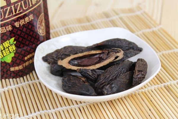 男人经常吃槟榔的危害,常吃槟榔的危害 男人经常吃槟榔的危害,常吃槟榔的危害