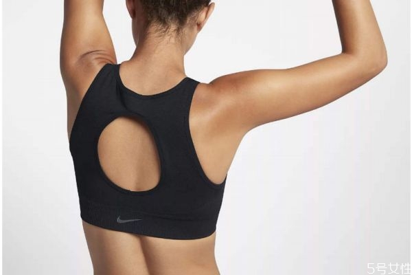 运动内衣紧一点好还是松一点好?,运动内衣松紧怎样合适