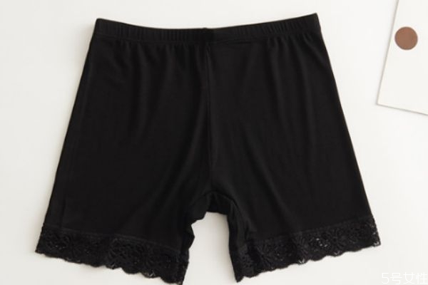 安全裤应该穿里面还是外面,安全裤外面还穿内裤吗