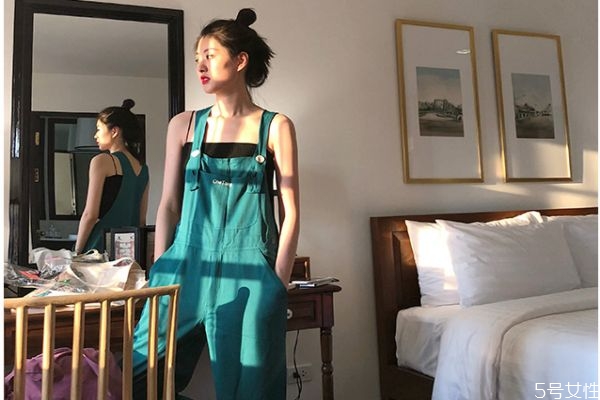 什么身材不适合背带裤男生,背带裤适合什么身材的人穿