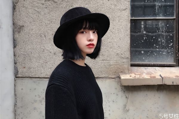 女士爵士帽搭配,爵士帽配什么衣服女