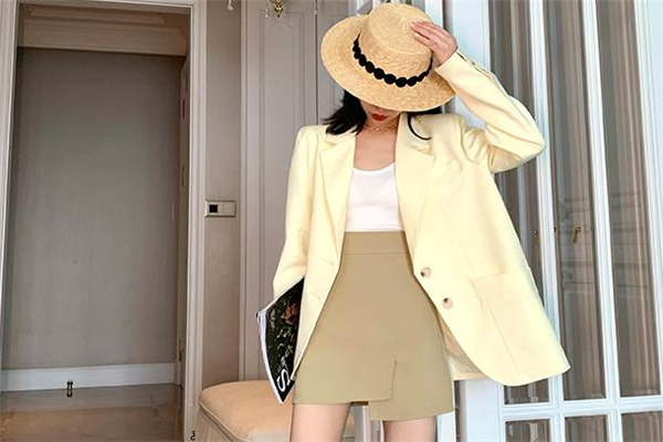 梨形身材可以穿a字裙吗,梨形身材可以穿鱼尾裙吗