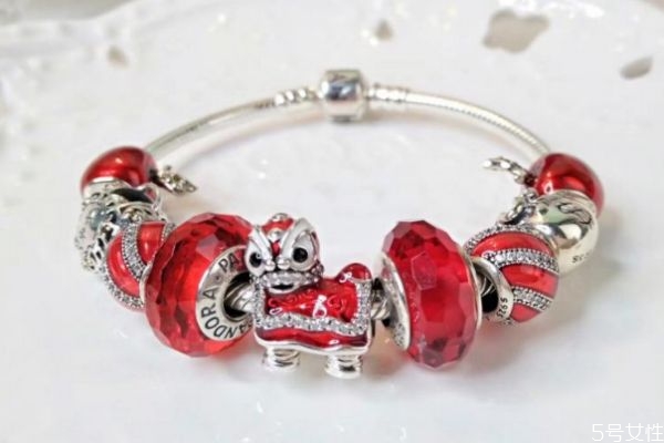 潘多拉如何鉴别真假,潘多拉手链真假鉴别图