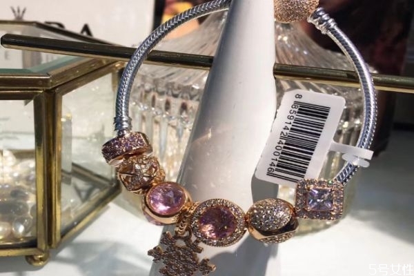 潘多拉三颗珠子搭配图,潘多拉几颗珠子比较好