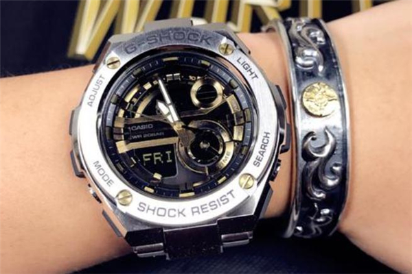 卡西欧小表盘怎么调的,卡西欧小表盘怎么调星期