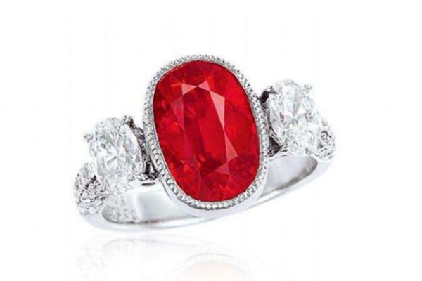 莫桑比克钻石和钻石区别,莫桑比钻石和钻石的区别