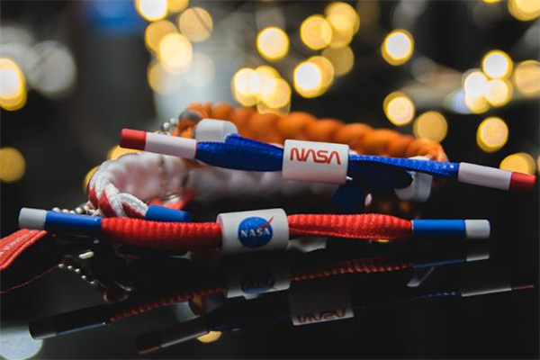 小狮子漫威联名是真的吗,小狮子和angran联名了吗