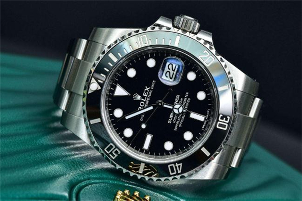 劳力士黑水鬼表盘多大的,劳力士黑水鬼表径多少