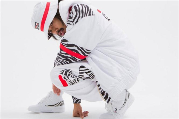 斐乐和耐克哪个档次高,斐乐好还是耐克好