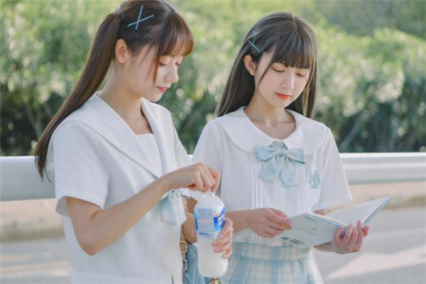 jk领结怎么做,jk领结怎么戴在衣服上