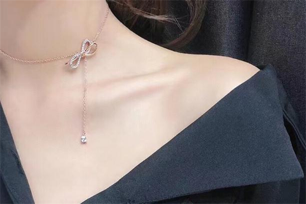 施华洛世奇蝴蝶结项链真假辨别,施华洛世奇蝴蝶结项链真假对比 施华洛世奇蝴蝶结项链真假辨别,施华洛世奇蝴蝶结项链真假对比