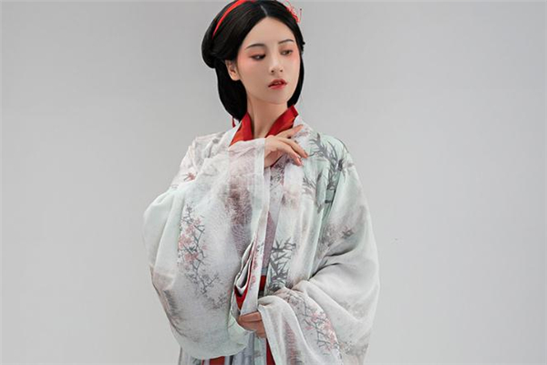 改良汉服和汉服的区别,传统汉服和改良汉服的区别