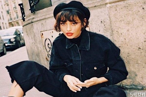 贝雷帽正确佩戴方法,贝雷帽应该怎么戴