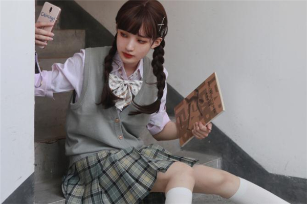 jk裙子太长了能不能裁,jk裙买长了能裁短吗