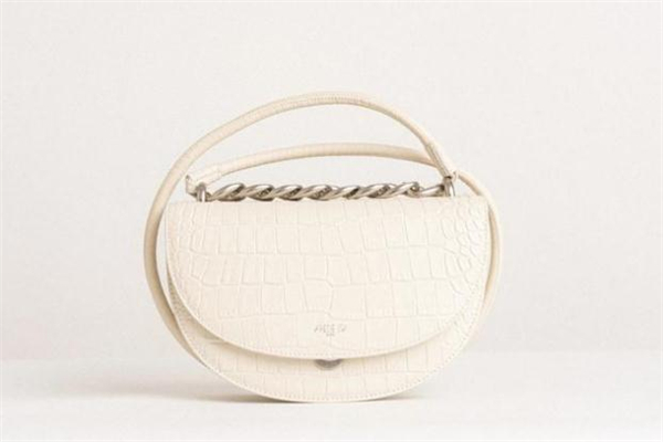 APEDEMOD是哪个国家的品牌,apedemod是哪个国家的