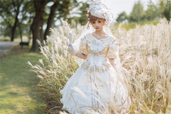 洛丽塔配什么袜子好看,洛丽塔搭配什么袜子 洛丽塔配什么袜子好看,洛丽塔搭配什么袜子