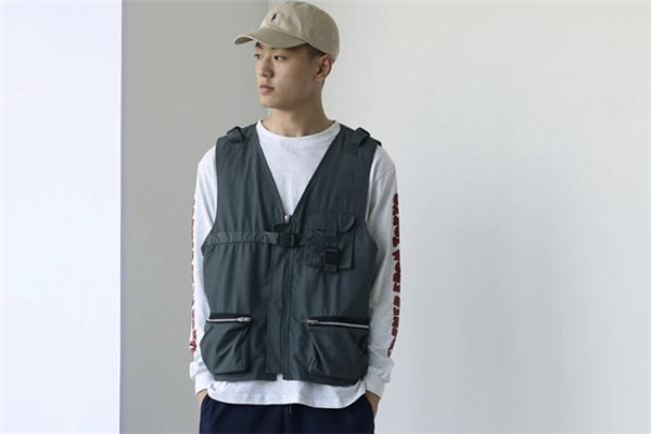 美式工装马甲,美式工装马甲穿搭