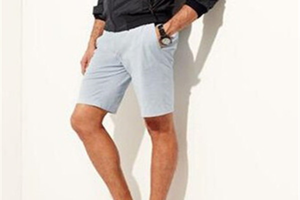 男生怎么穿裤子正确,男士短风衣配什么裤子