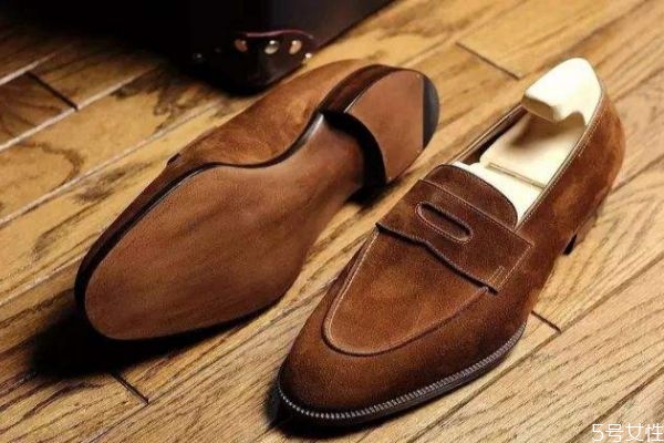 乐福鞋搭配,乐福鞋搭配技巧