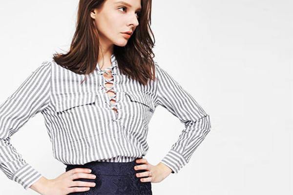 条纹衬衫怎么搭配,条纹衬衫搭配什么外套?