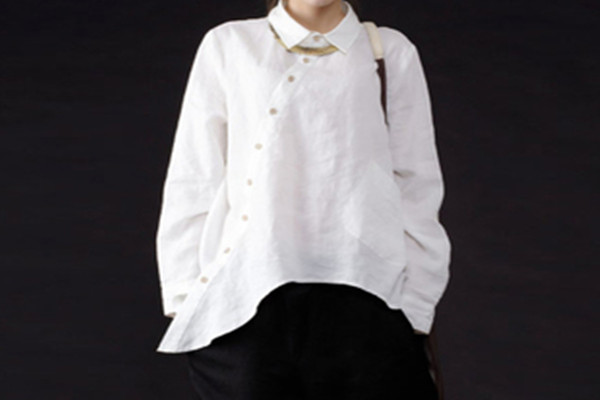 宽松的衬衫怎么搭配,宽松衬衫怎么穿搭好看