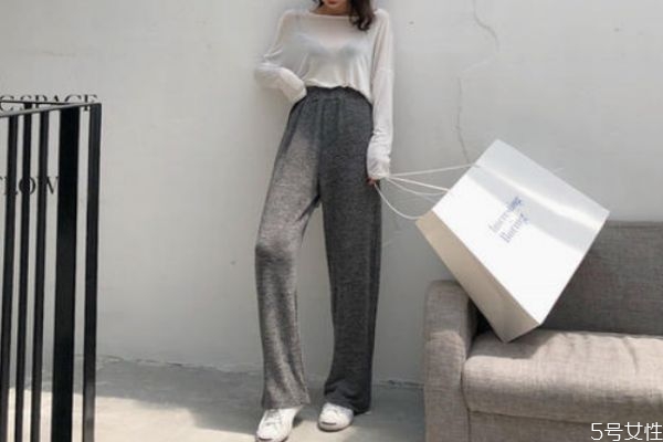 针织阔腿裤怎么搭配,针织衫搭配阔腿裤图片