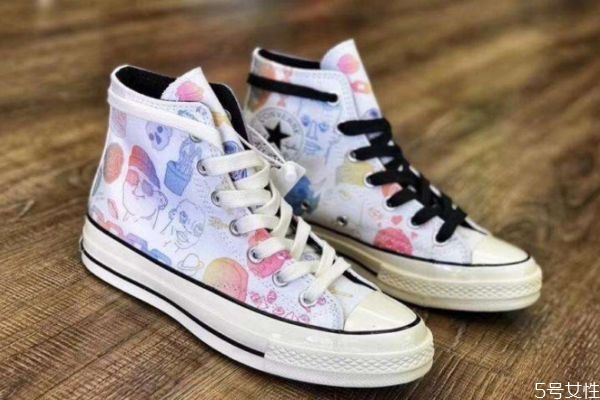 匡威鞋子怎么辨别真假,匡威鞋真假辨别最全方法整理 匡威鞋子怎么辨别真假,匡威鞋真假辨别最全方法整理