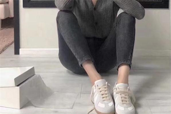 德训鞋配什么裤子好看,德训鞋搭配什么裤子