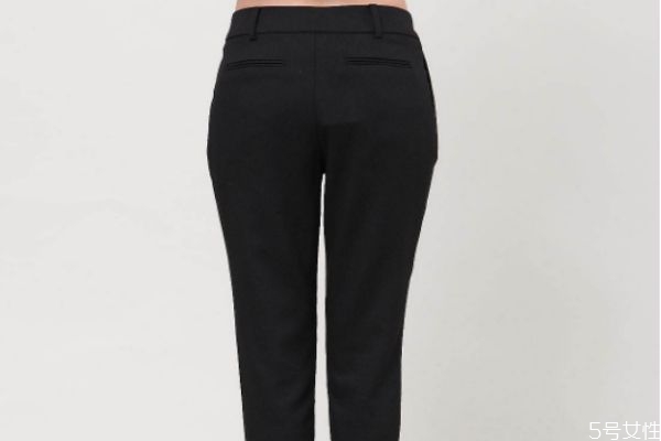 黑裤子发白应该怎么办,发白的黑裤子怎么变黑 黑裤子发白应该怎么办,发白的黑裤子怎么变黑