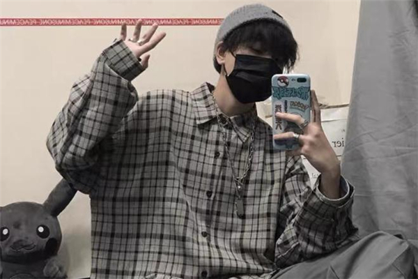 冬季格子衬衫搭配什么外套,格子衬衫内搭什么衣服