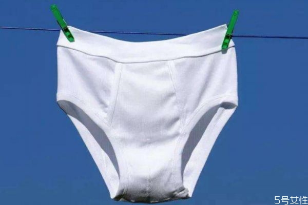洗内裤的正确方法是什么,洗内裤的正确方法图解
