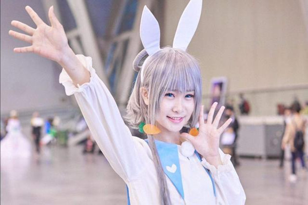 可以穿c服上街吗,可以穿c服逛街吗 可以穿c服上街吗,可以穿c服逛街吗