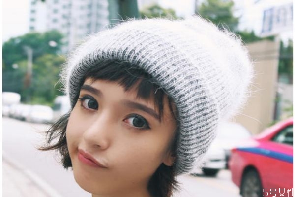 怎么挑帽子好看,如何选择合适的帽子 怎么挑帽子好看,如何选择合适的帽子