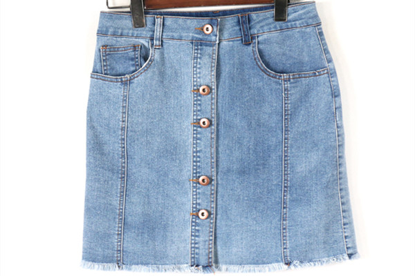 冬季半身裙怎么搭配,夏季半身裙搭配什么上衣