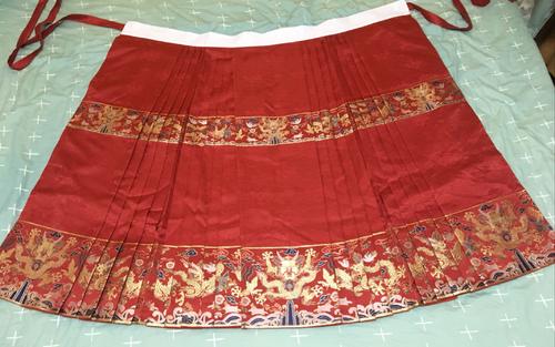 马面裙男生可以穿吗,男生马面裙配什么上衣