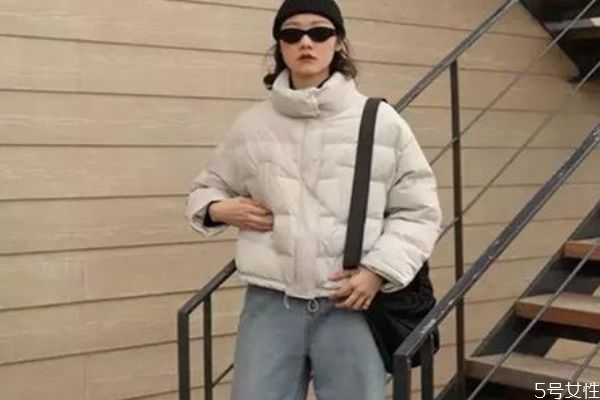 羽绒服的旧油渍怎么去除,羽绒服有旧油渍怎么洗 羽绒服的旧油渍怎么去除,羽绒服有旧油渍怎么洗