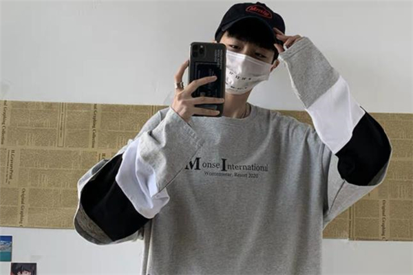 灰色卫衣图片,黑灰色卫衣