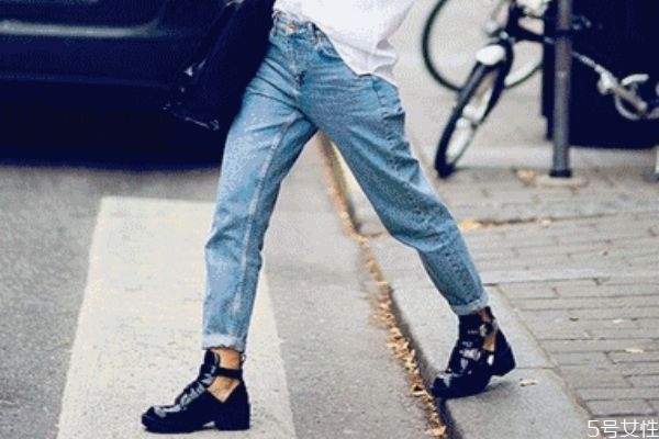 今年最流行的短靴,今年短靴流行什么款式