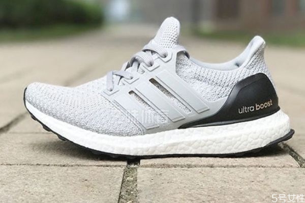 bounce和boost对比,bounce和boost对比 篮球鞋