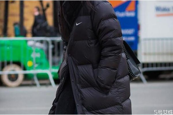 羽绒服颜色怎么选,羽绒服啥颜色好看 羽绒服颜色怎么选,羽绒服啥颜色好看