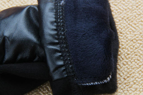 棉布裤子洗白了怎么办,洗白色棉服的妙招